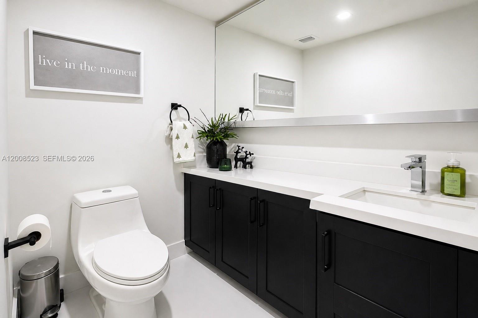 PH11 1 / 2 762 sq. ft. $ 2026-04-27 0 Photo
