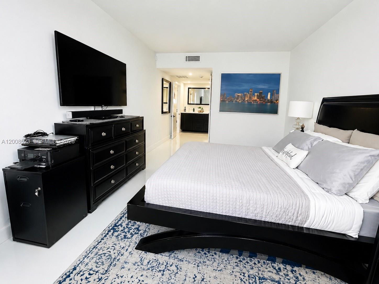 PH11 1 / 2 762 sq. ft. $ 2026-04-27 0 Photo