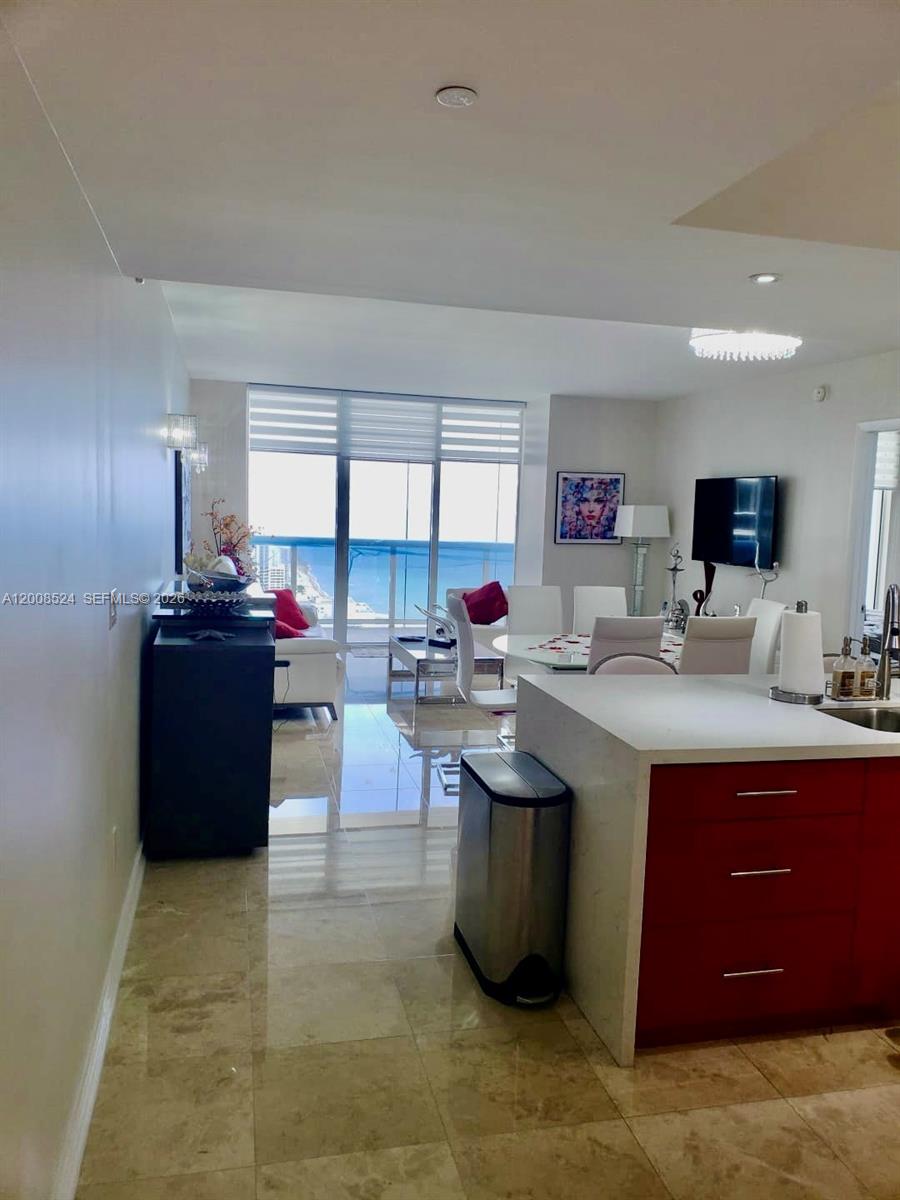 3910 2 / 2 1337 sq. ft. $ 2026-05-22 0 Photo