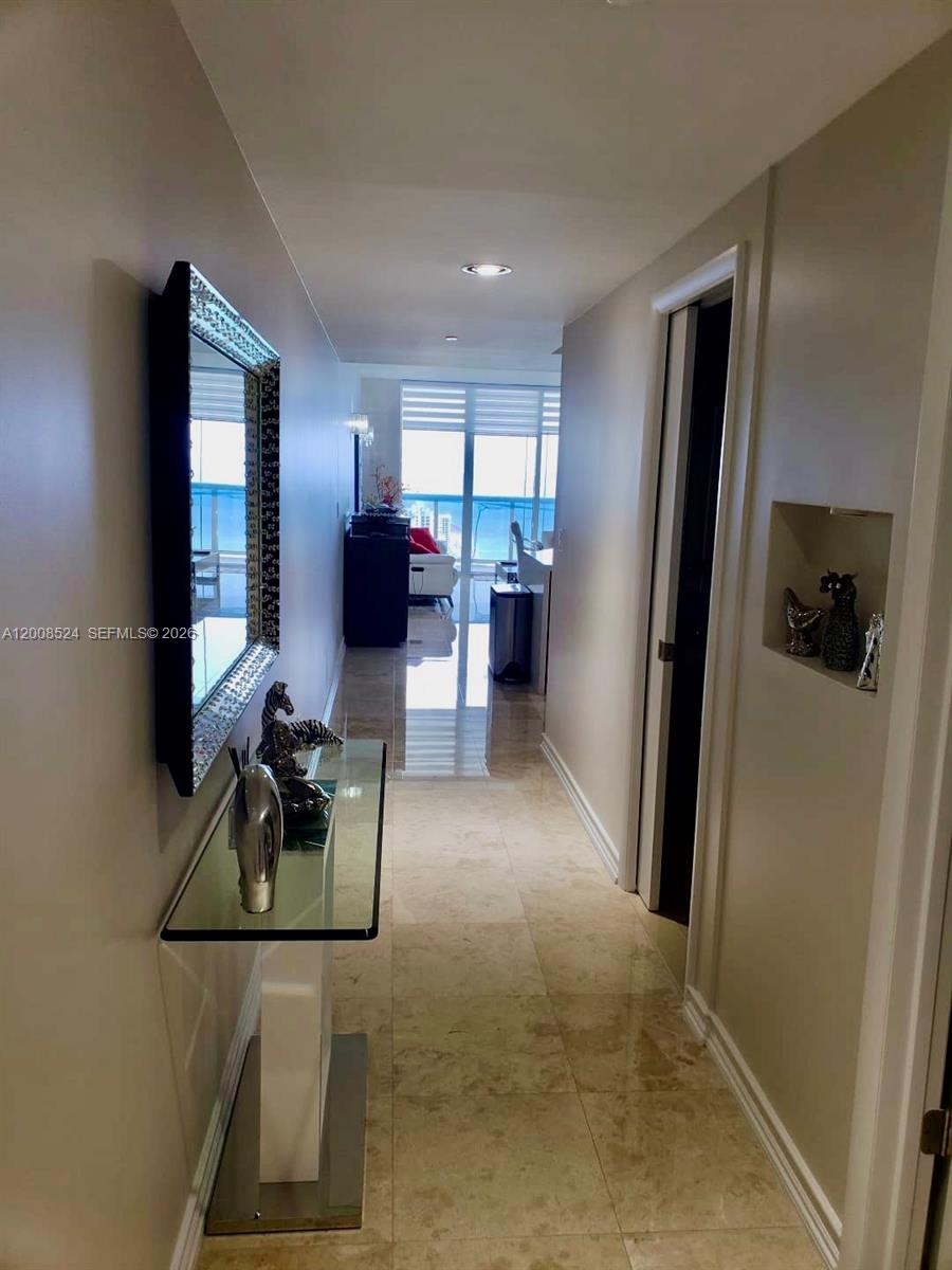 3910 2 / 2 1337 sq. ft. $ 2026-05-22 0 Photo