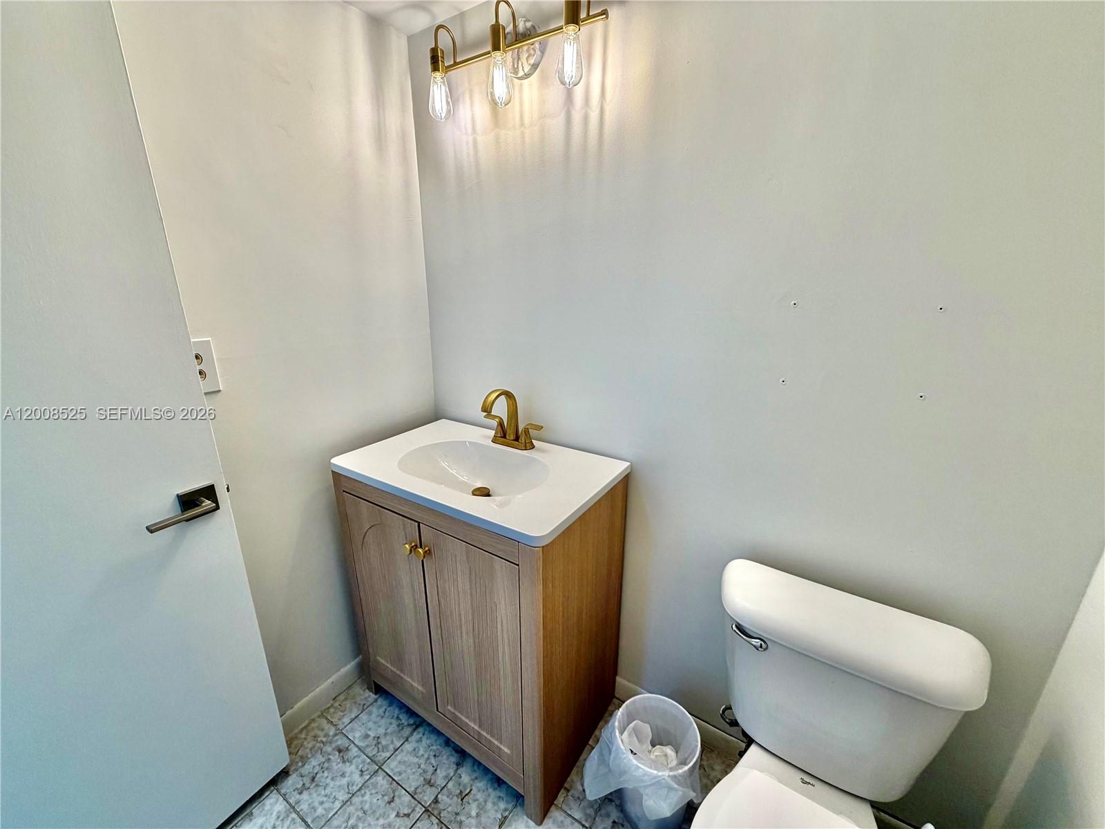 Photo of 1410 Ocean Dr  #607, Hollywood, Florida, 33019 - 