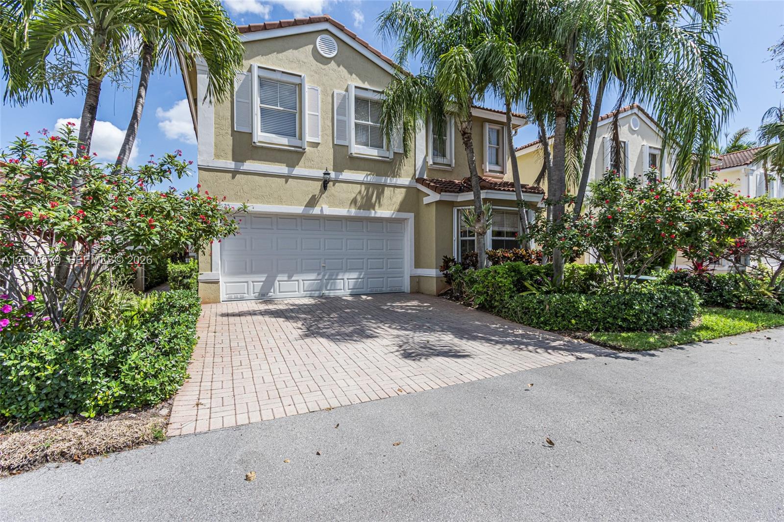 Photo of 1125 Queen Palm Ct  (1125), Hollywood, Florida, 33019 - 