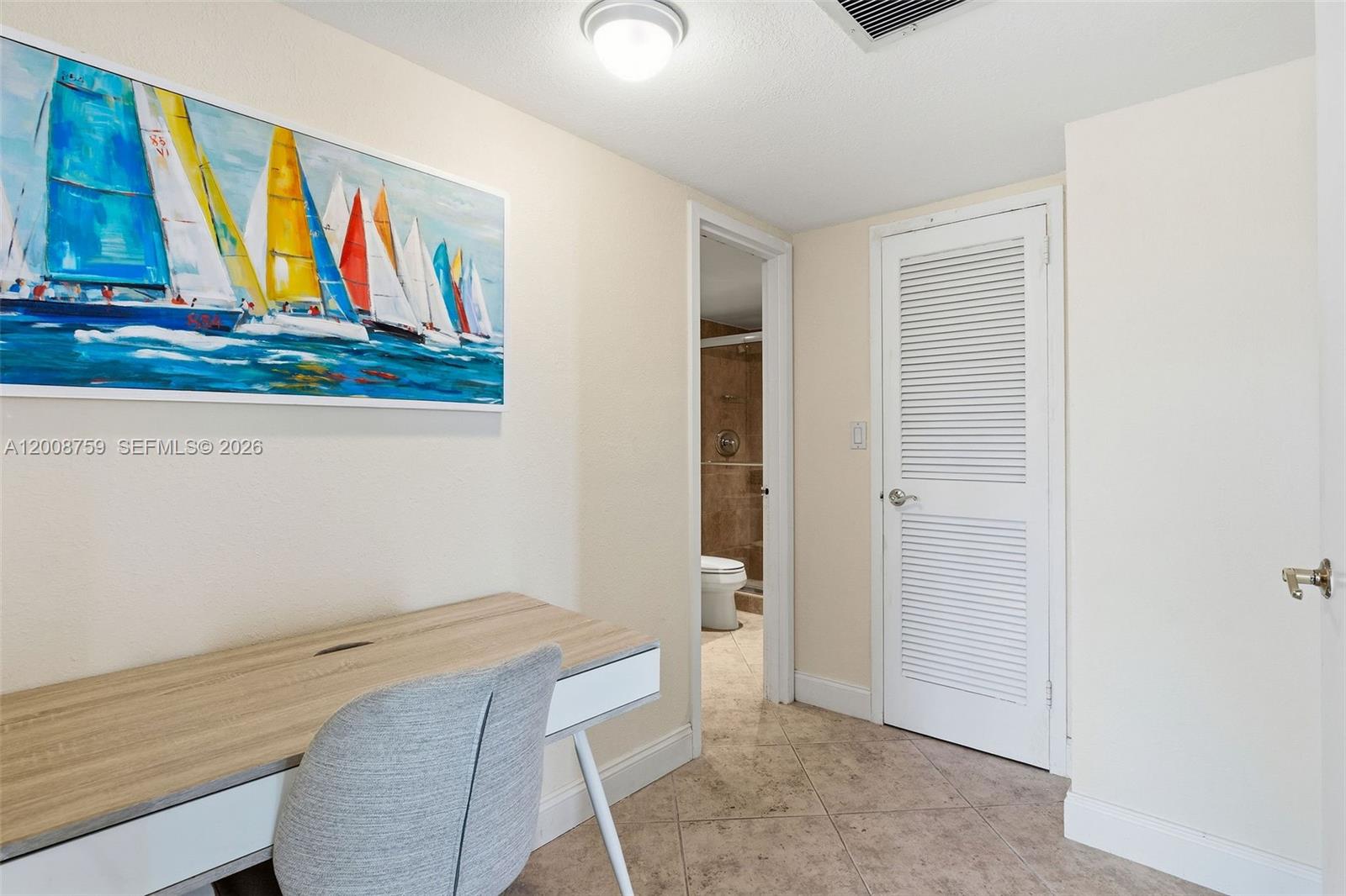 Photo of 2030 Ocean Dr  #1820, Hallandale Beach, Florida, 33009 - 