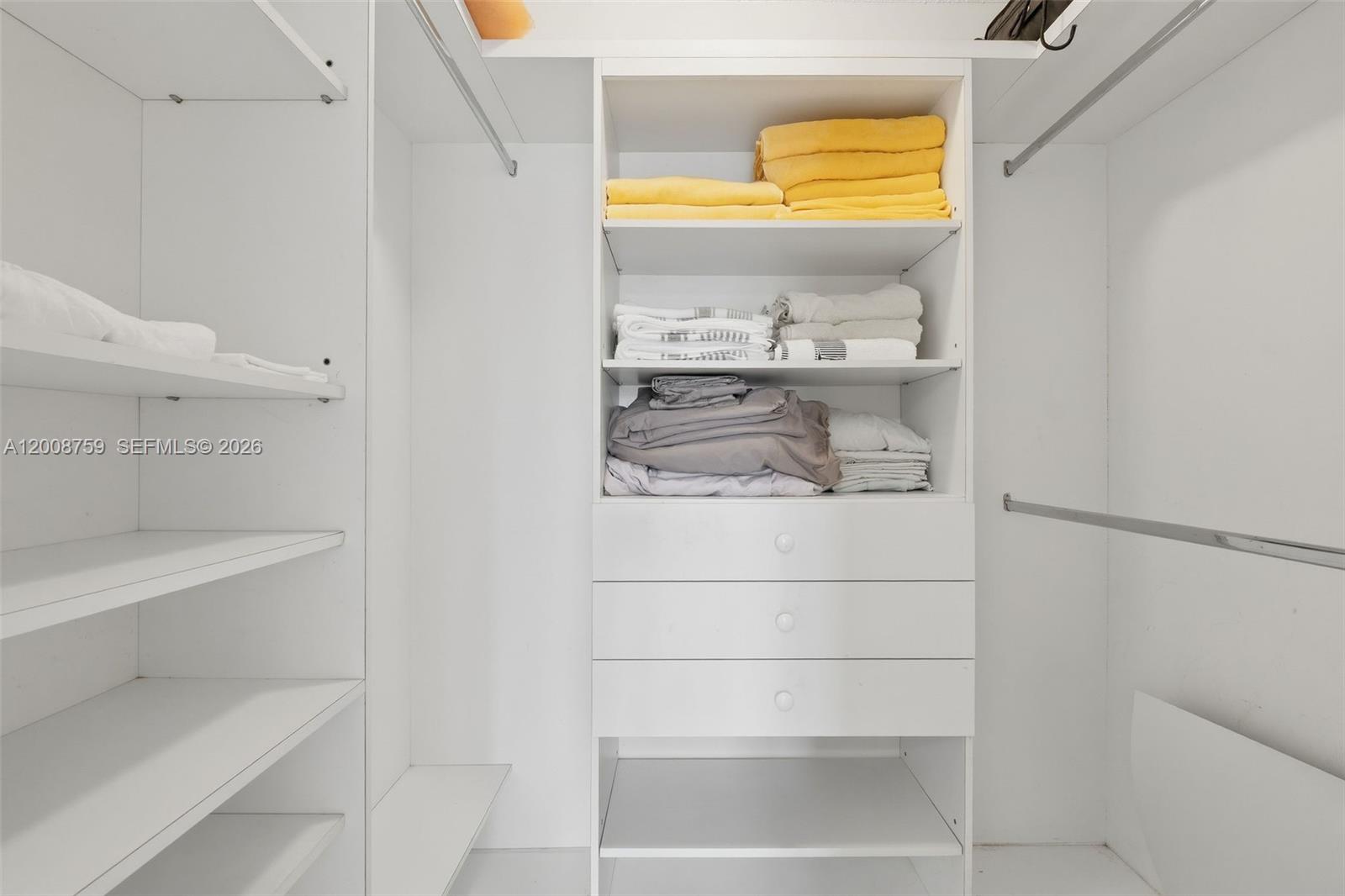 Photo of 2030 Ocean Dr  #1820, Hallandale Beach, Florida, 33009 - 