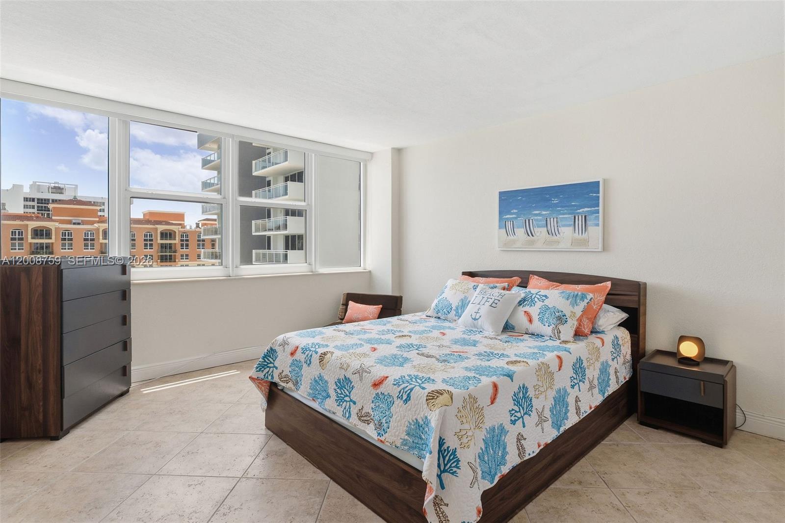 Photo of 2030 Ocean Dr  #1820, Hallandale Beach, Florida, 33009 - 