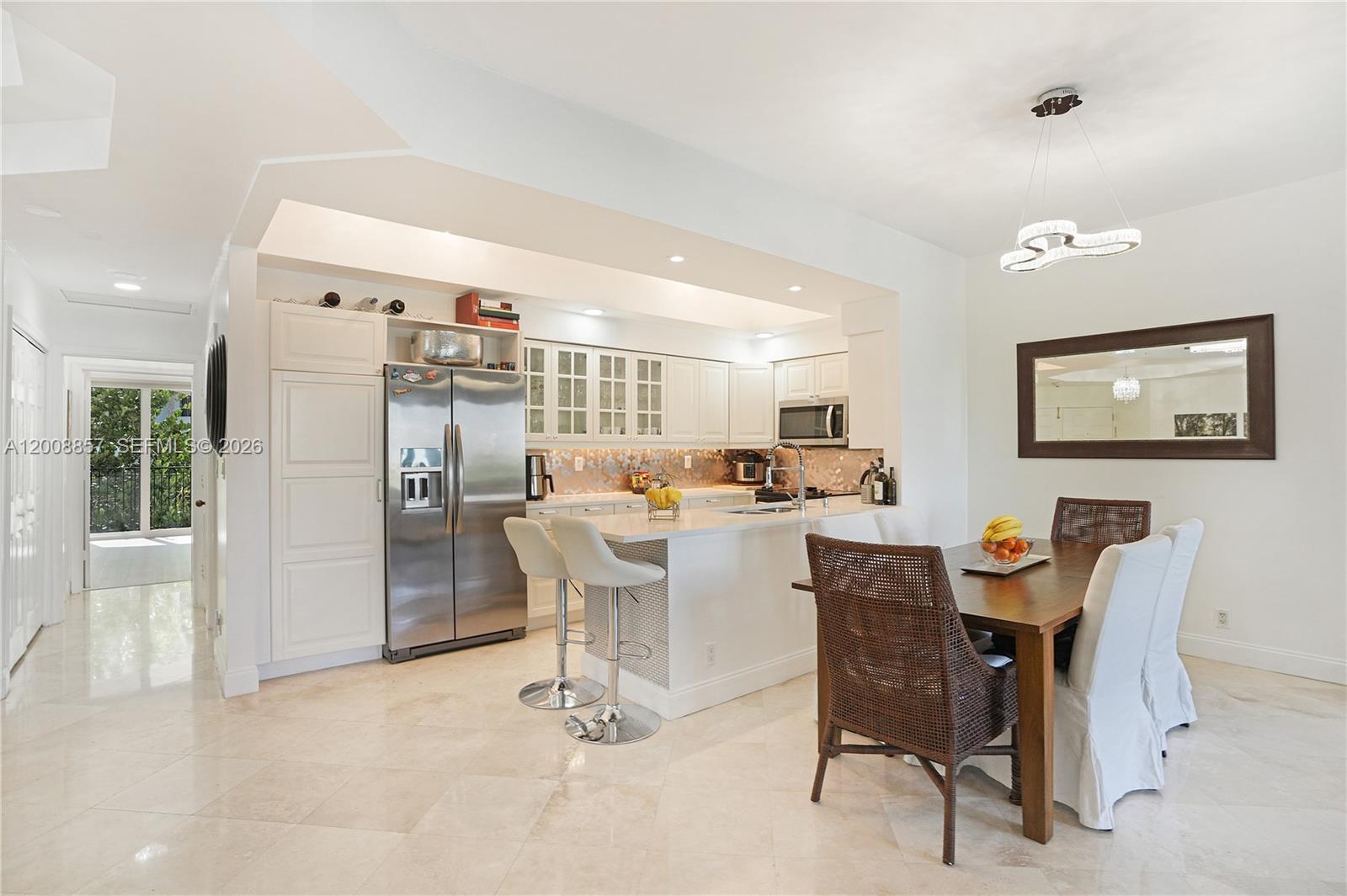 See details C307 3 / 2 1640 sq. ft. $ 2026-05-14 0 Photo