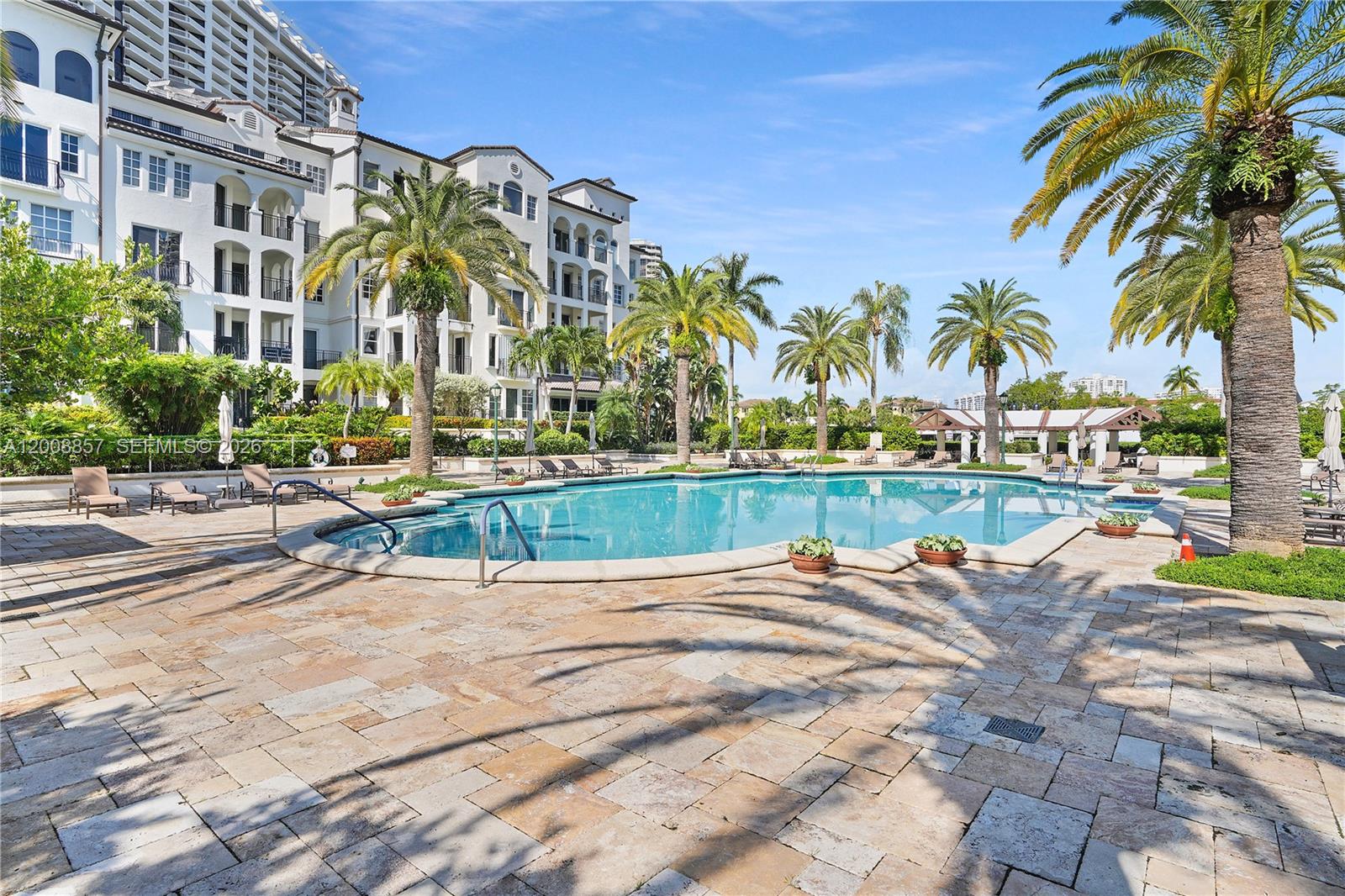 See details C307 3 / 2 1640 sq. ft. $ 2026-05-14 0 Photo
