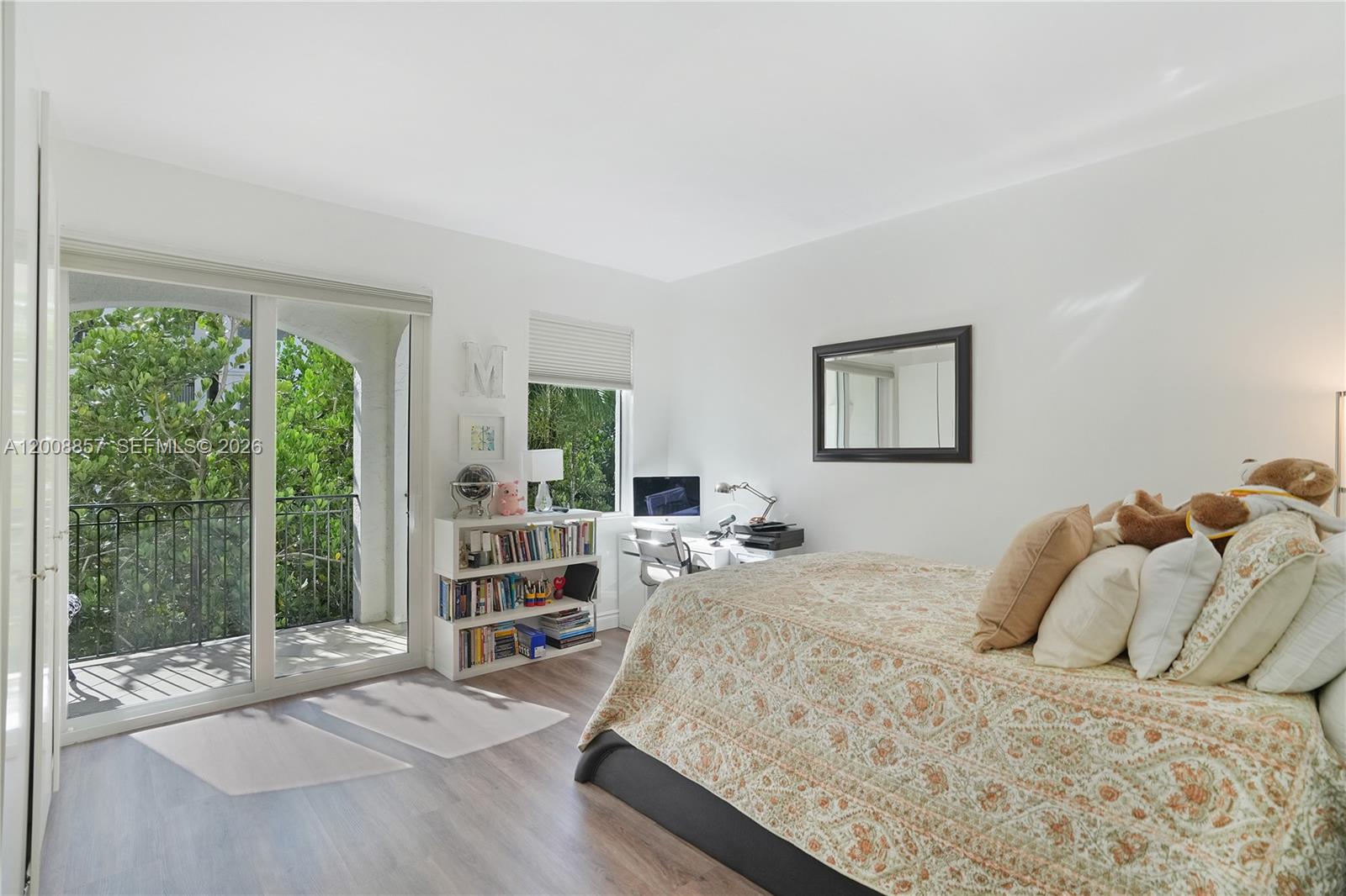 See details C307 3 / 2 1640 sq. ft. $ 2026-05-14 0 Photo