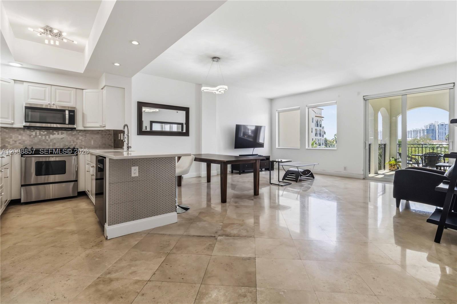 See details C307 3 / 2 1640 sq. ft. $ 2026-05-14 0 Photo