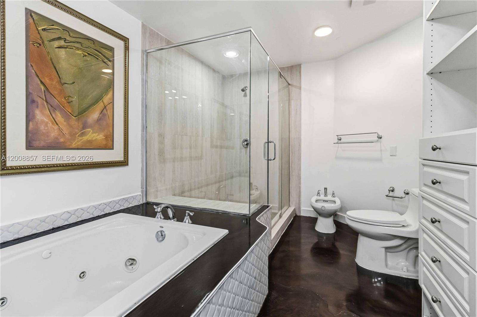See details C307 3 / 2 1640 sq. ft. $ 2026-05-14 0 Photo
