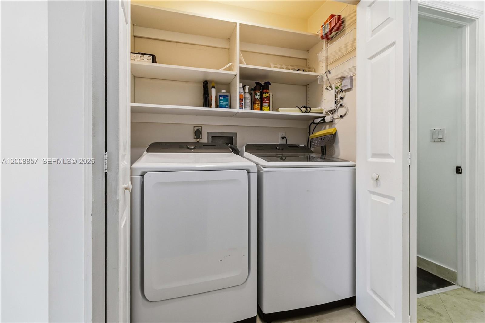 See details C307 3 / 2 1640 sq. ft. $ 2026-05-14 0 Photo