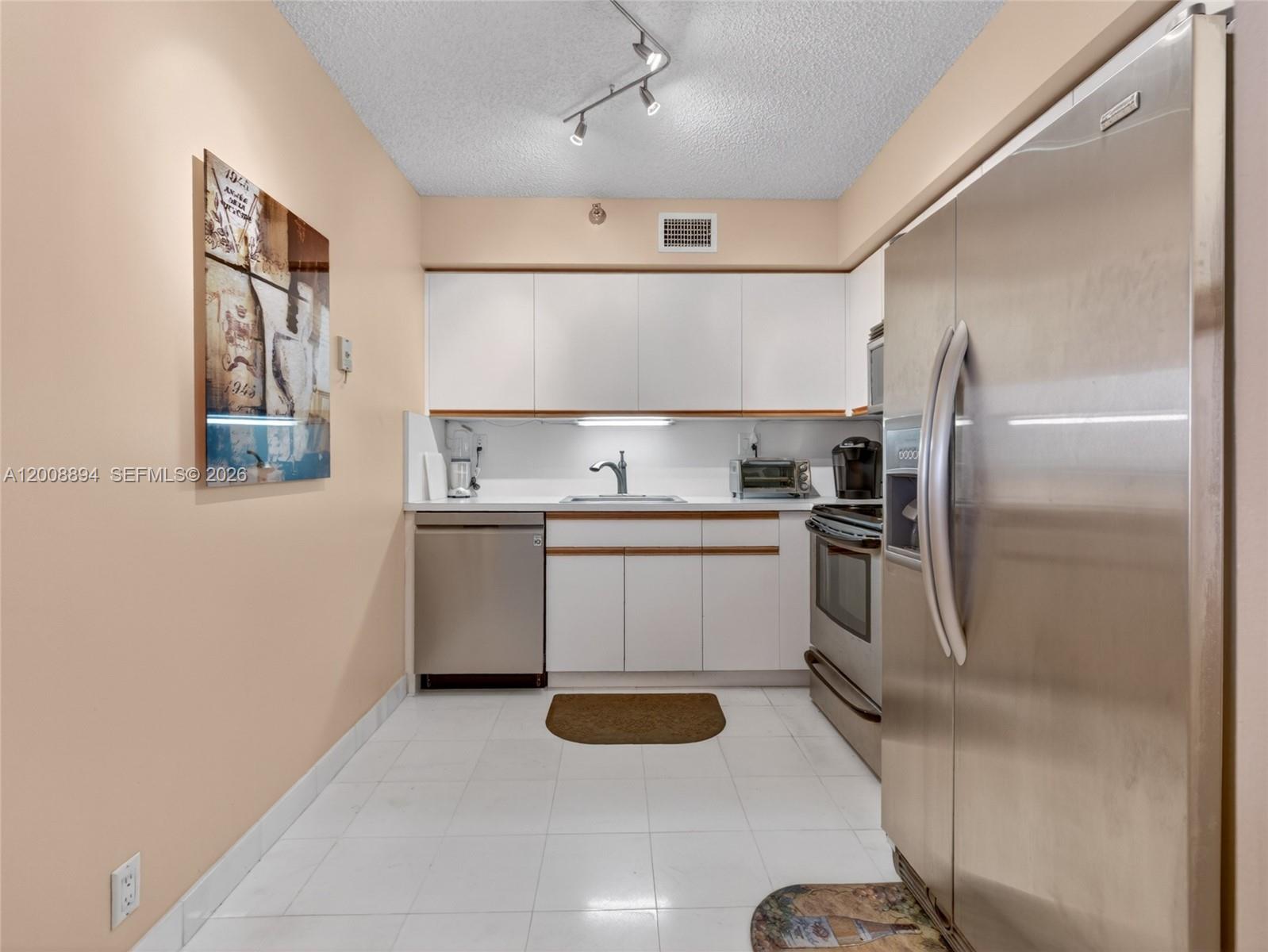 Photo of 3400 192nd St  #1402, Aventura, Florida, 33180 - 