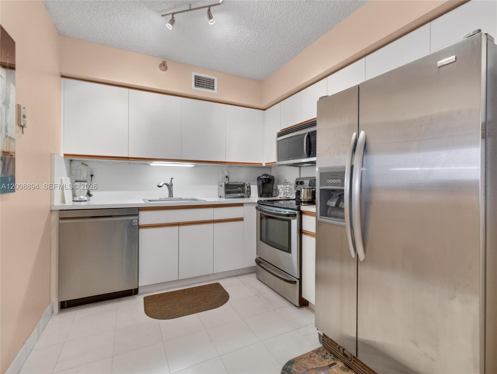 Photo of 3400 192nd St  #1402, Aventura, Florida, 33180 - 