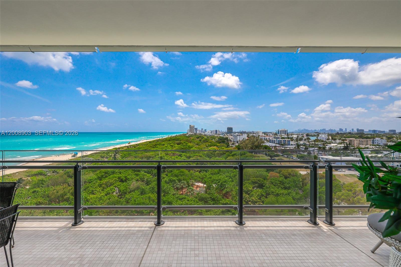 904 2 / 3 1594 sq. ft. $ 2026-04-28 0 Photo