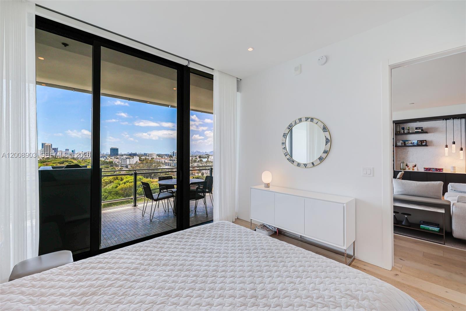 904 2 / 3 1594 sq. ft. $ 2026-04-28 0 Photo