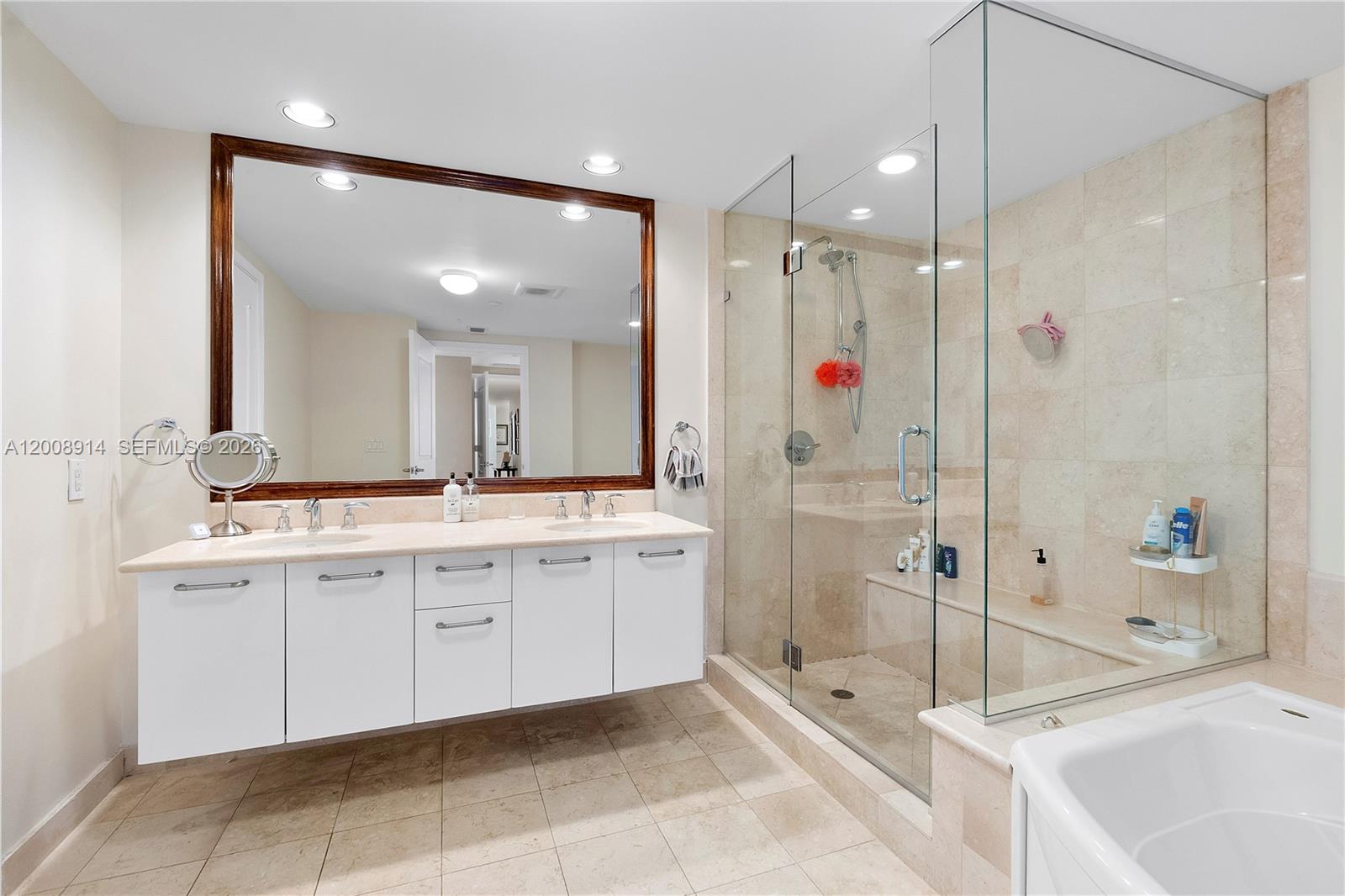 Photo of 3101 Ocean Dr #2705, Hollywood, Florida, 33019 -
