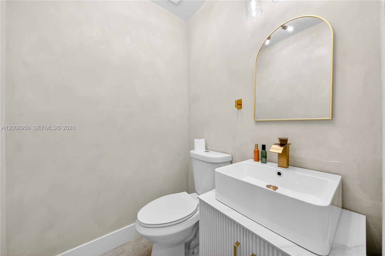 26  /   sq. ft. $ 2026-04-28 0 Photo