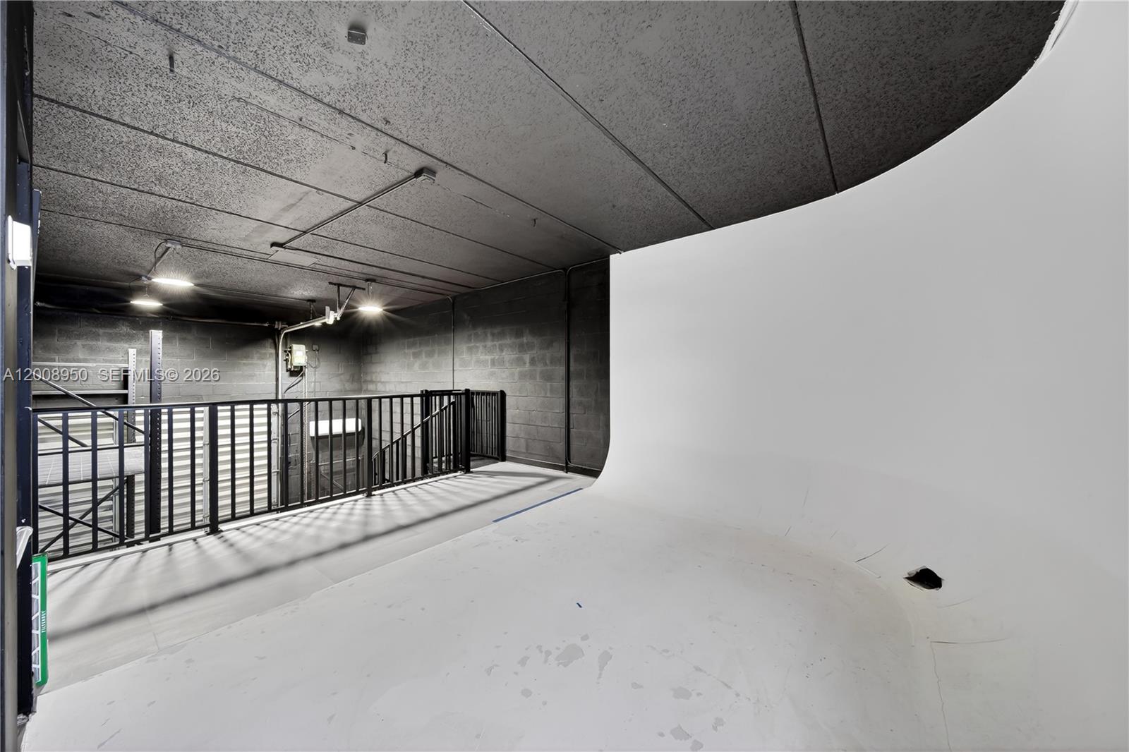 26  /   sq. ft. $ 2026-04-28 0 Photo