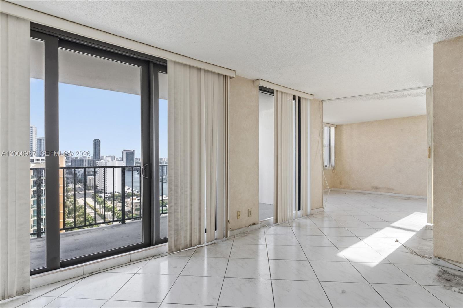 Photo of 2401 Ocean Dr  #1907, Hollywood, Florida, 33019 - 