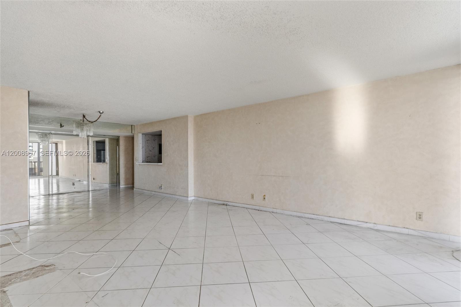 Photo of 2401 Ocean Dr  #1907, Hollywood, Florida, 33019 - 