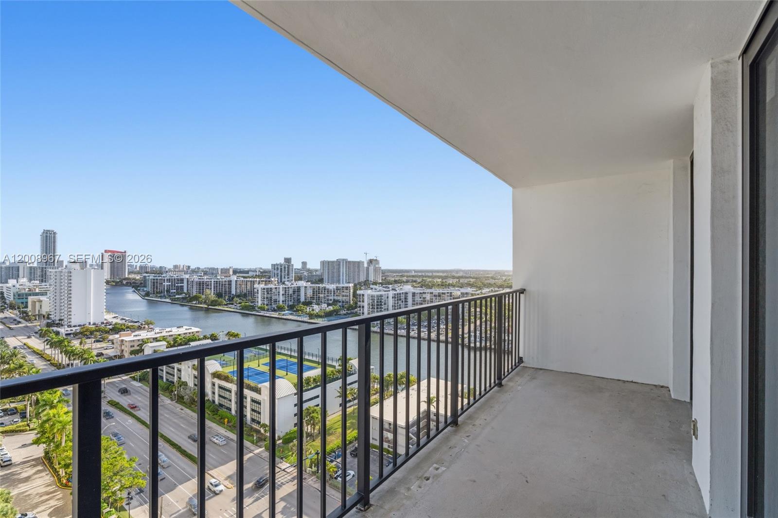 Photo of 2401 Ocean Dr  #1907, Hollywood, Florida, 33019 - 