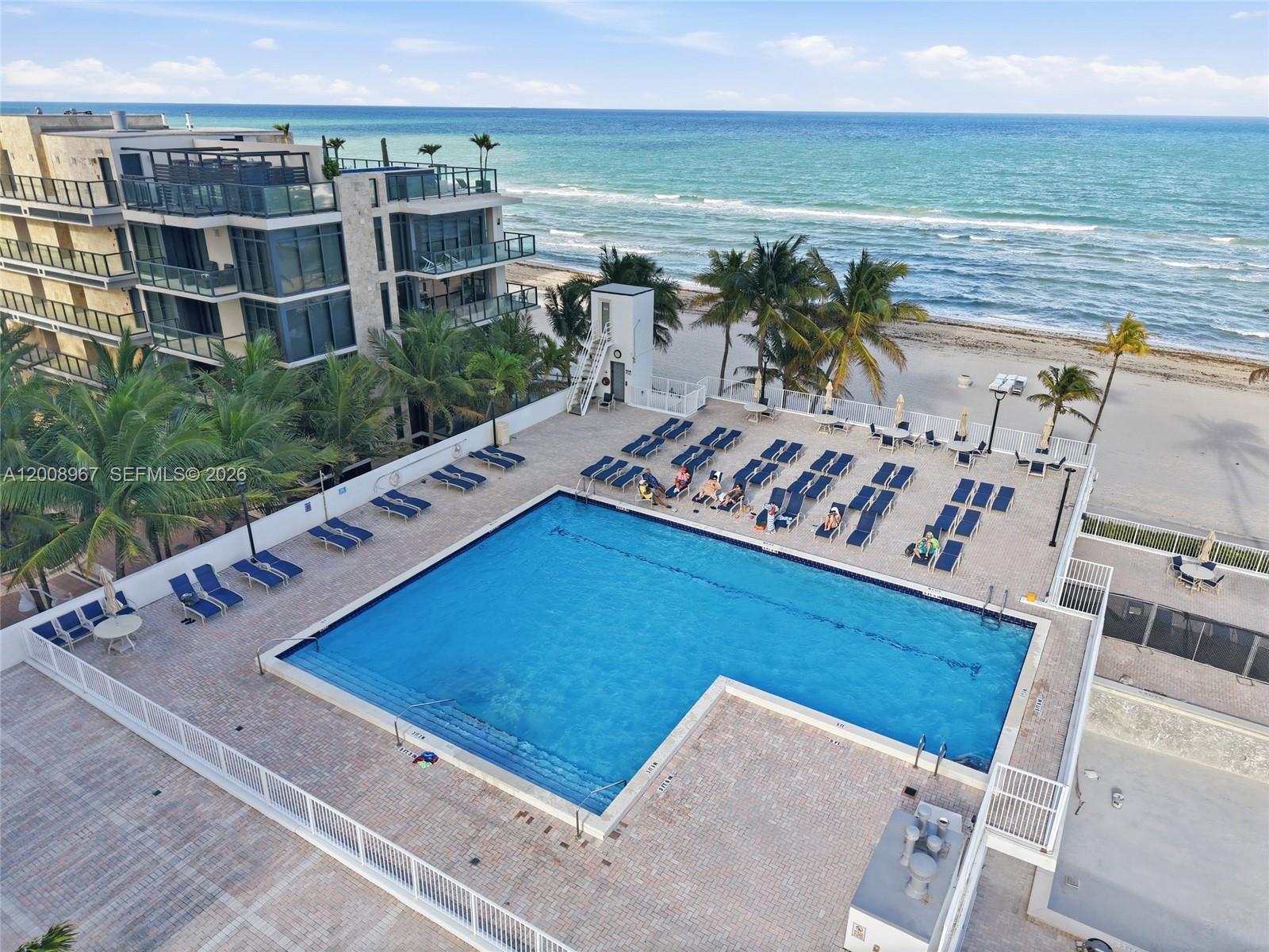 Photo of 2401 Ocean Dr  #1907, Hollywood, Florida, 33019 - 