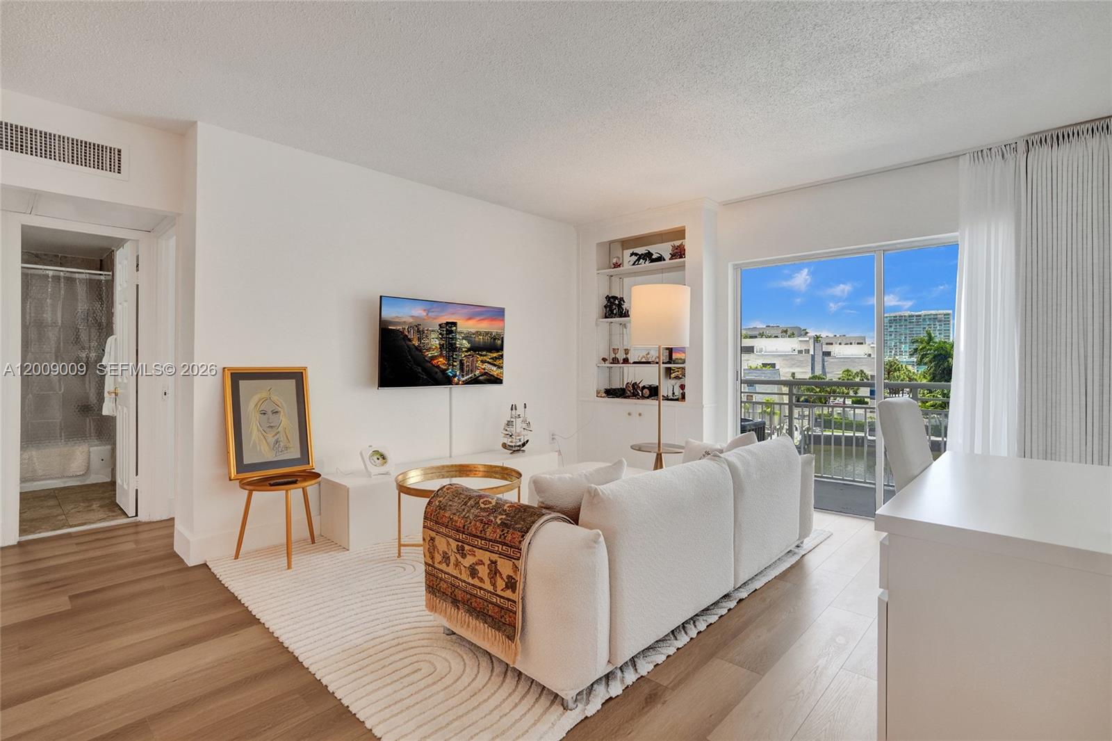 Photo of 400 Kings Point Dr  #418, Sunny Isles Beach, Florida, 33160 - 