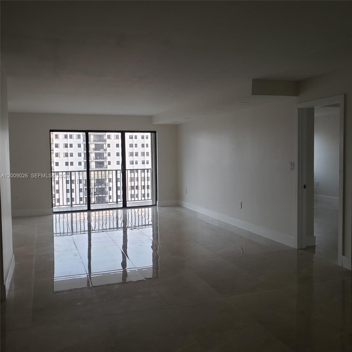 Photo of 1201 Ocean Dr  #2105S, Hollywood, Florida, 33019 - 