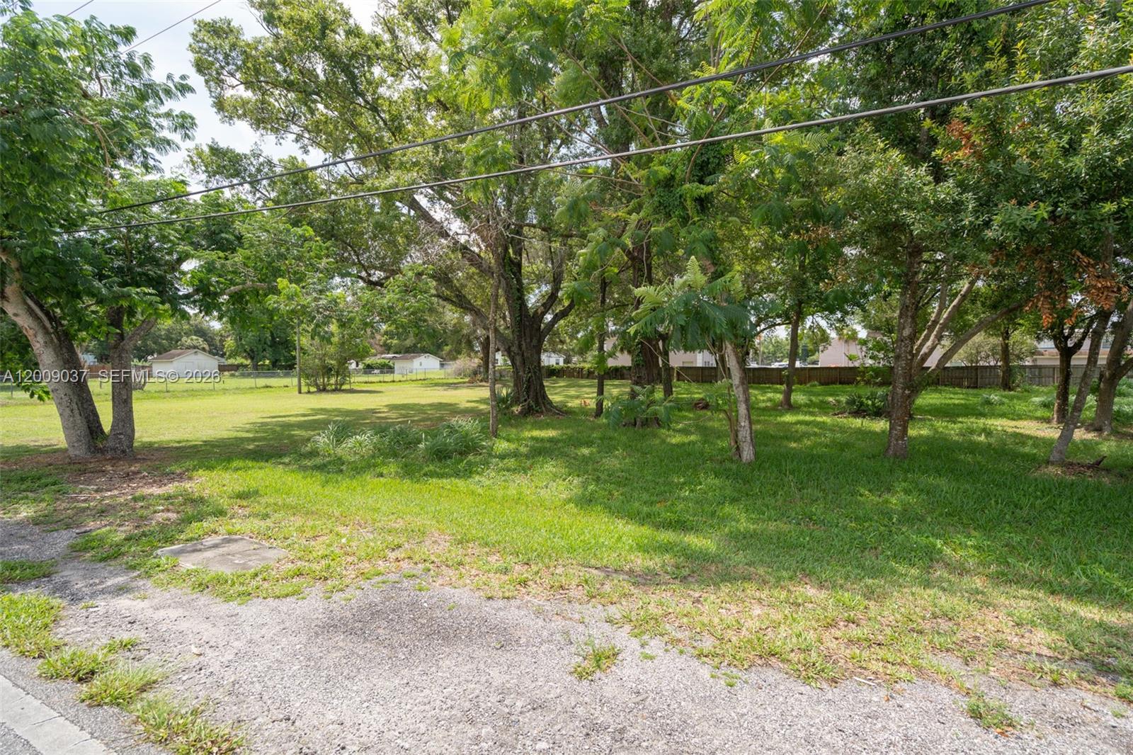   /   sq. ft. $ 2026-04-28 0 foto