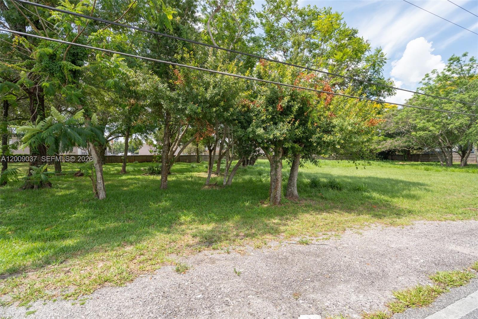   /   sq. ft. $ 2026-04-28 0 foto