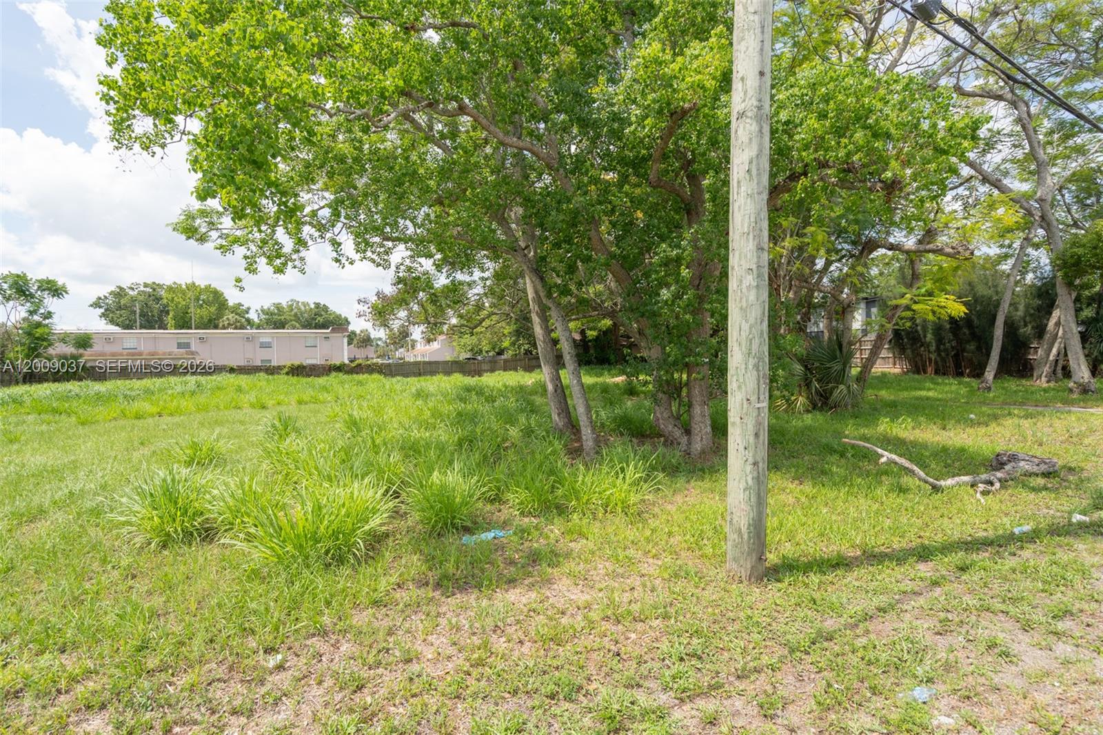   /   sq. ft. $ 2026-04-28 0 foto