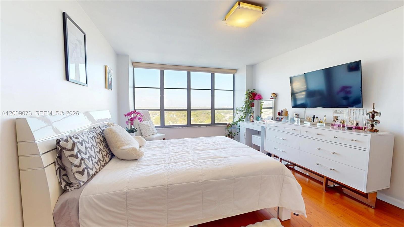 Photo of 600 Three Islands Blvd  #803, Hallandale Beach, Florida, 33009 - 