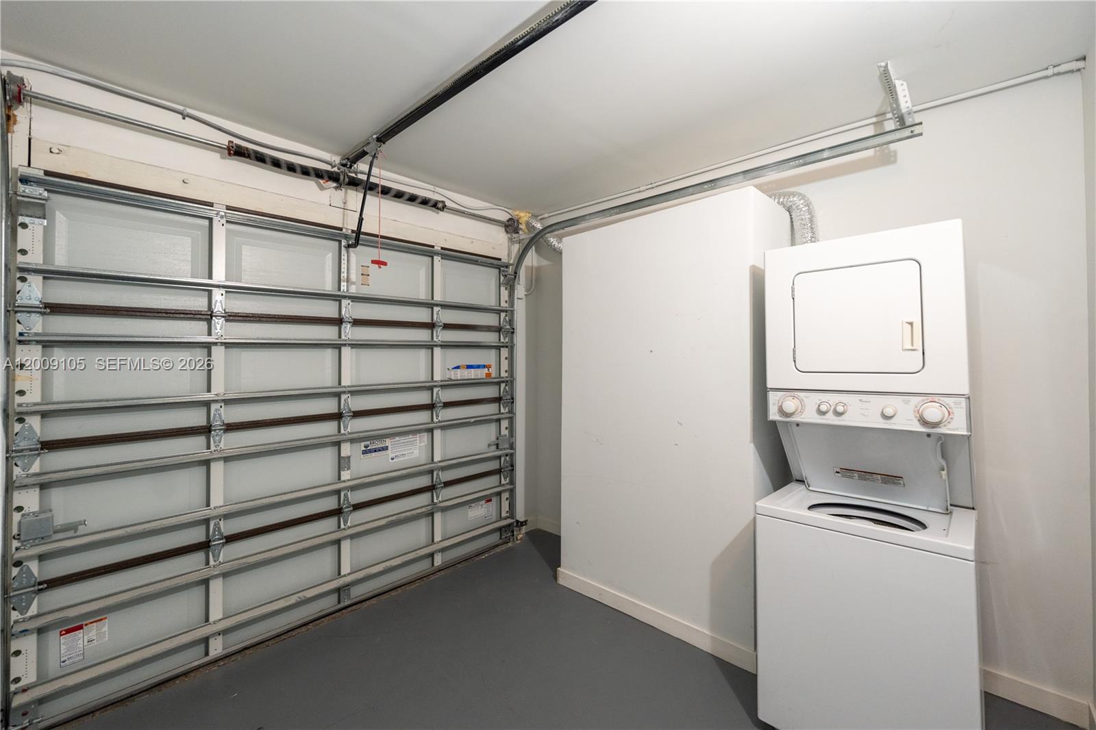   /  2295 sq. ft. $ 2026-04-28 0 Photo