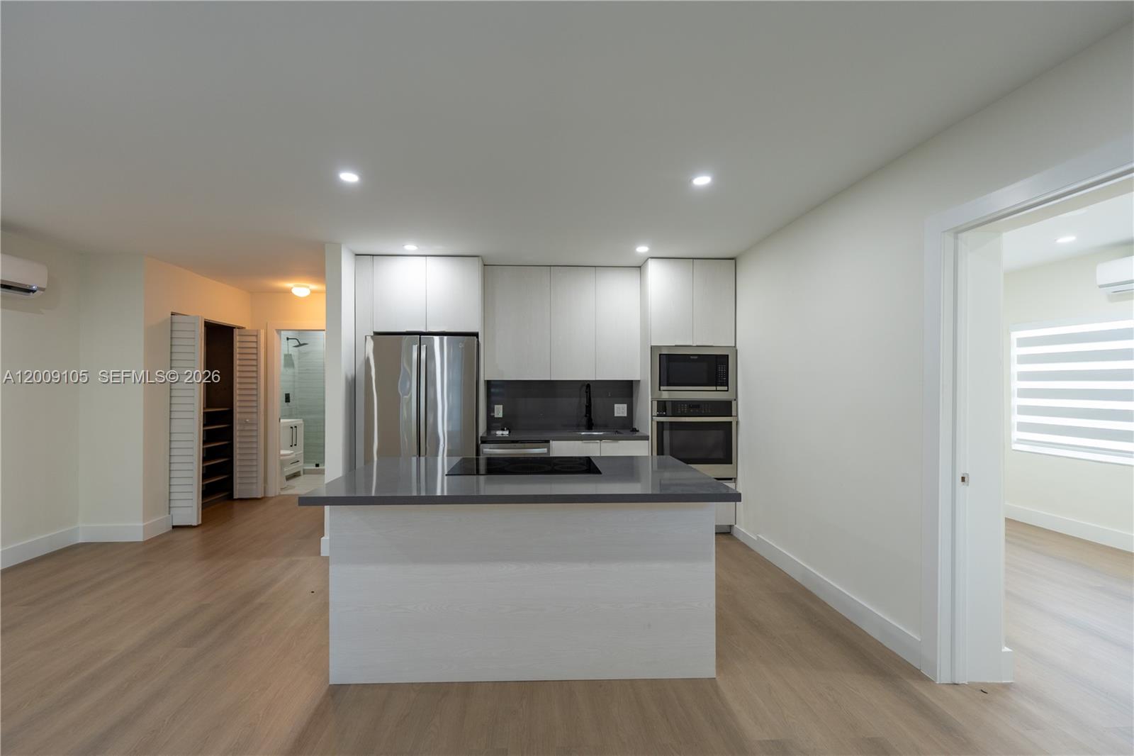   /  2295 sq. ft. $ 2026-04-28 0 Photo