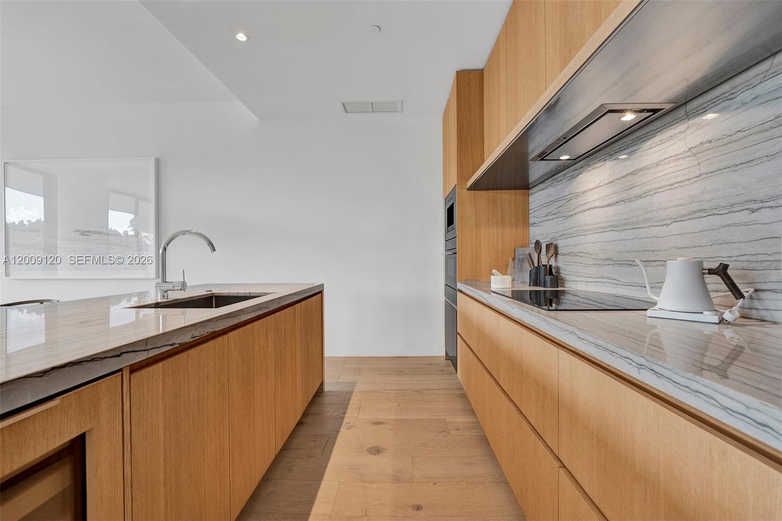 304 2 / 3 1457 sq. ft. $ 2026-04-28 0 Photo