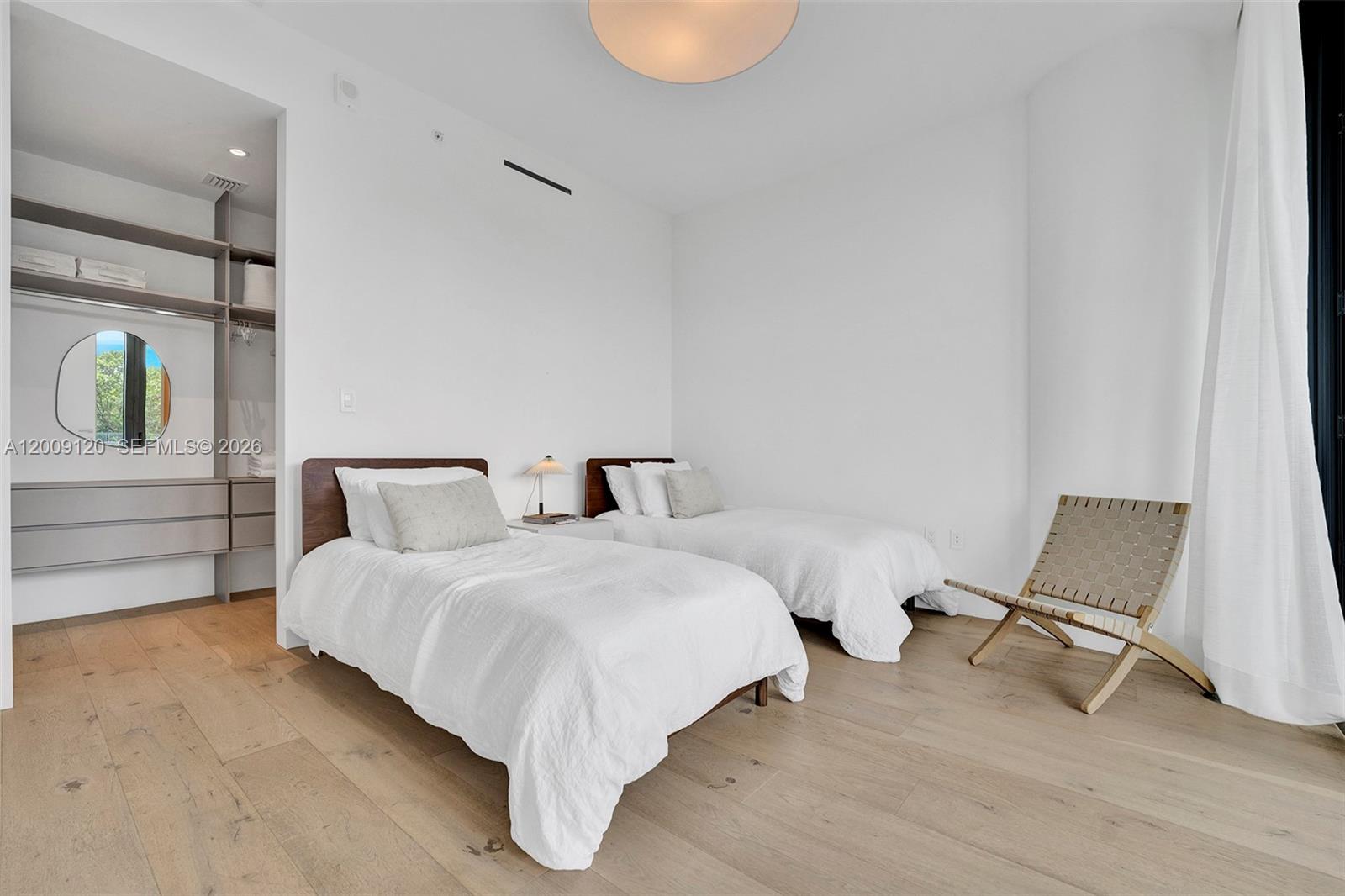 304 2 / 3 1457 sq. ft. $ 2026-04-28 0 Photo