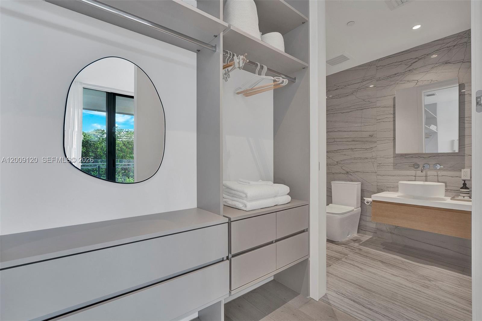 304 2 / 3 1457 sq. ft. $ 2026-04-28 0 Photo