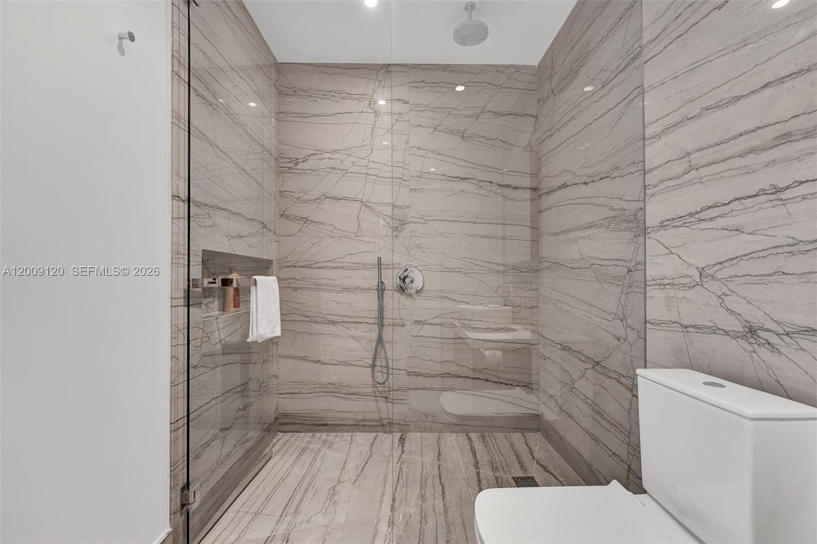 304 2 / 3 1457 sq. ft. $ 2026-04-28 0 Photo