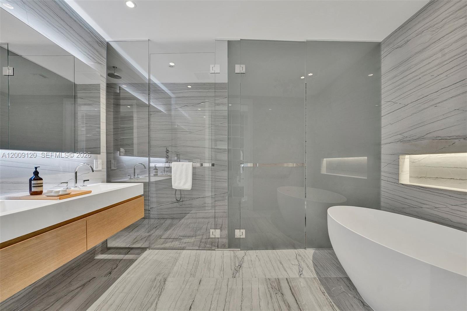 304 2 / 3 1457 sq. ft. $ 2026-04-28 0 Photo