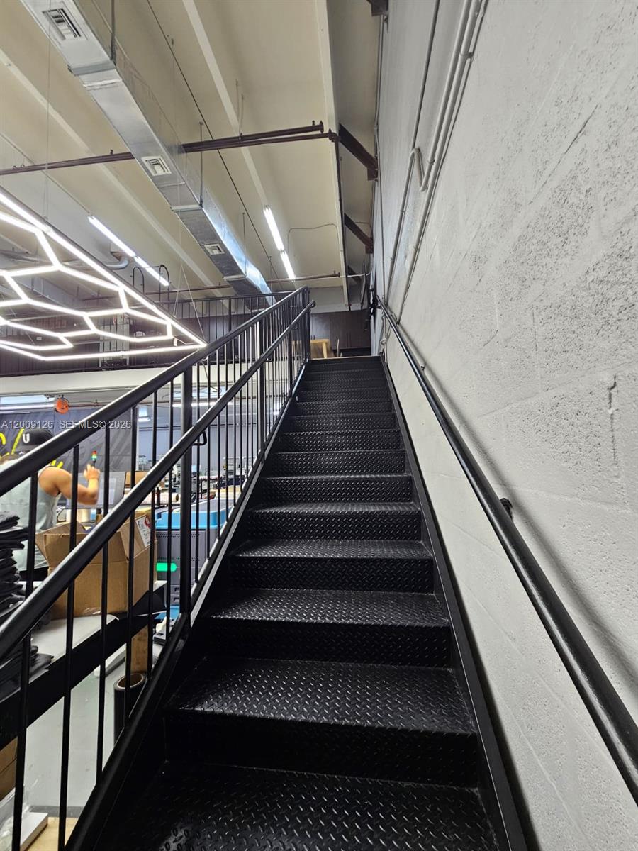 14  /   sq. ft. $ 2026-04-28 0 Photo