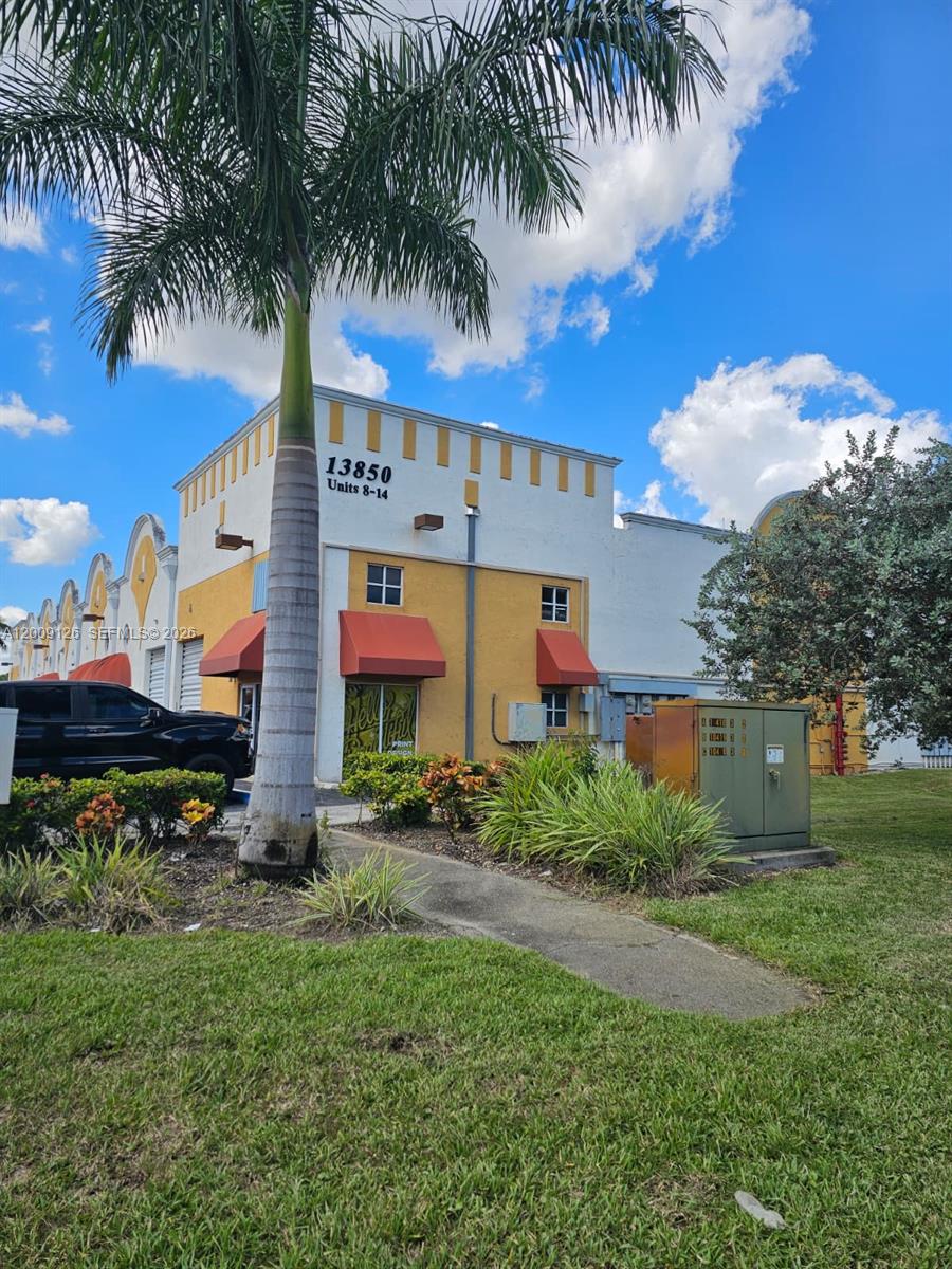 14  /   sq. ft. $ 2026-04-28 0 Photo