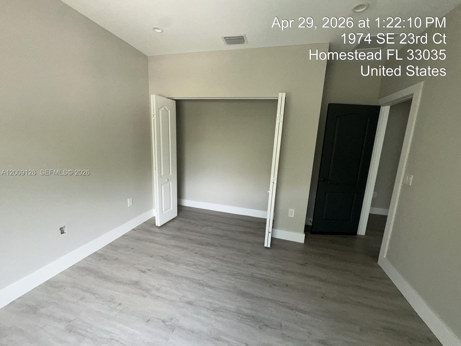 1974 5 / 3 3842 sq. ft. $ 2026-04-28 0 Photo