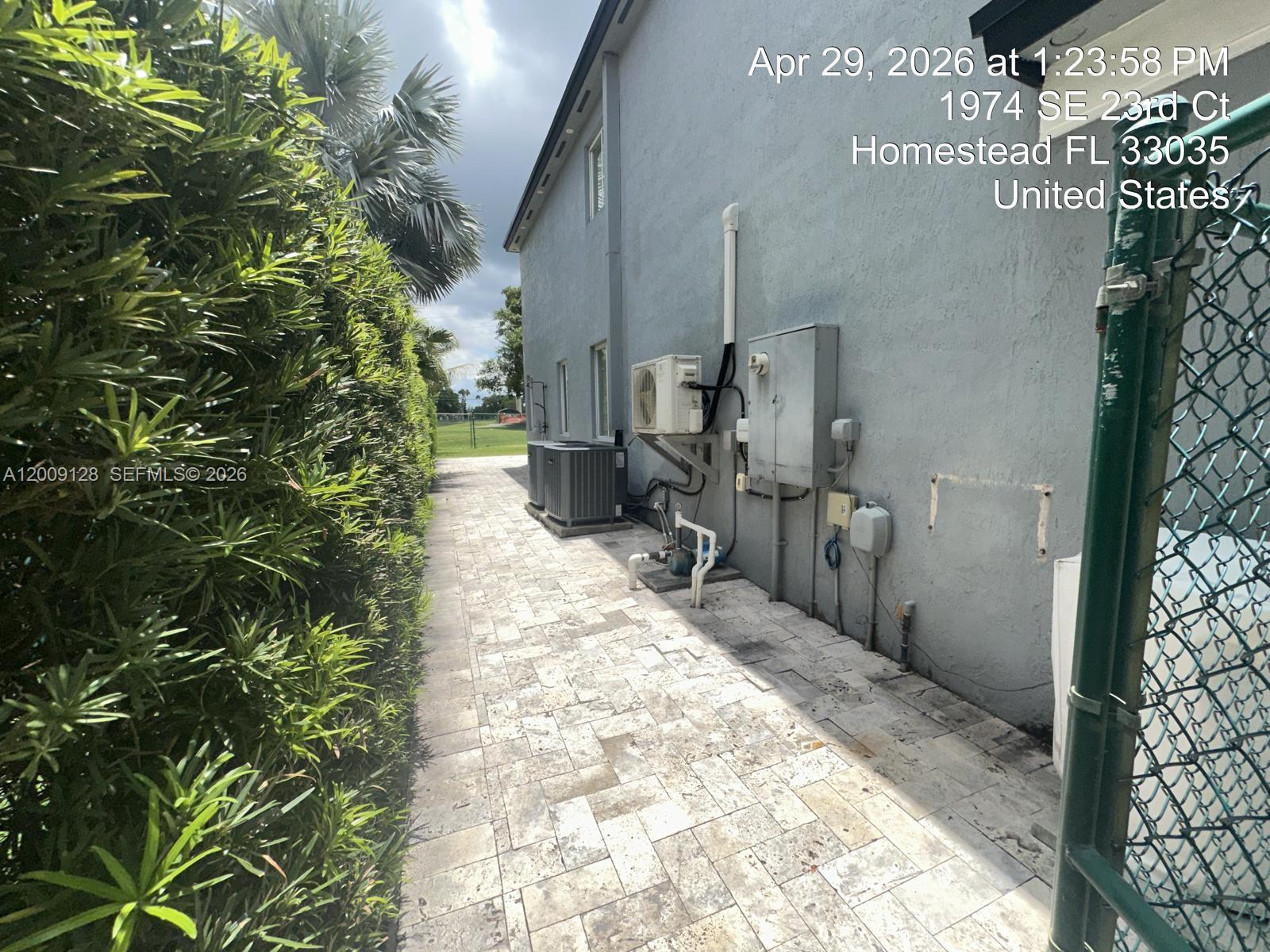 1974 5 / 3 3842 sq. ft. $ 2026-04-28 0 Photo