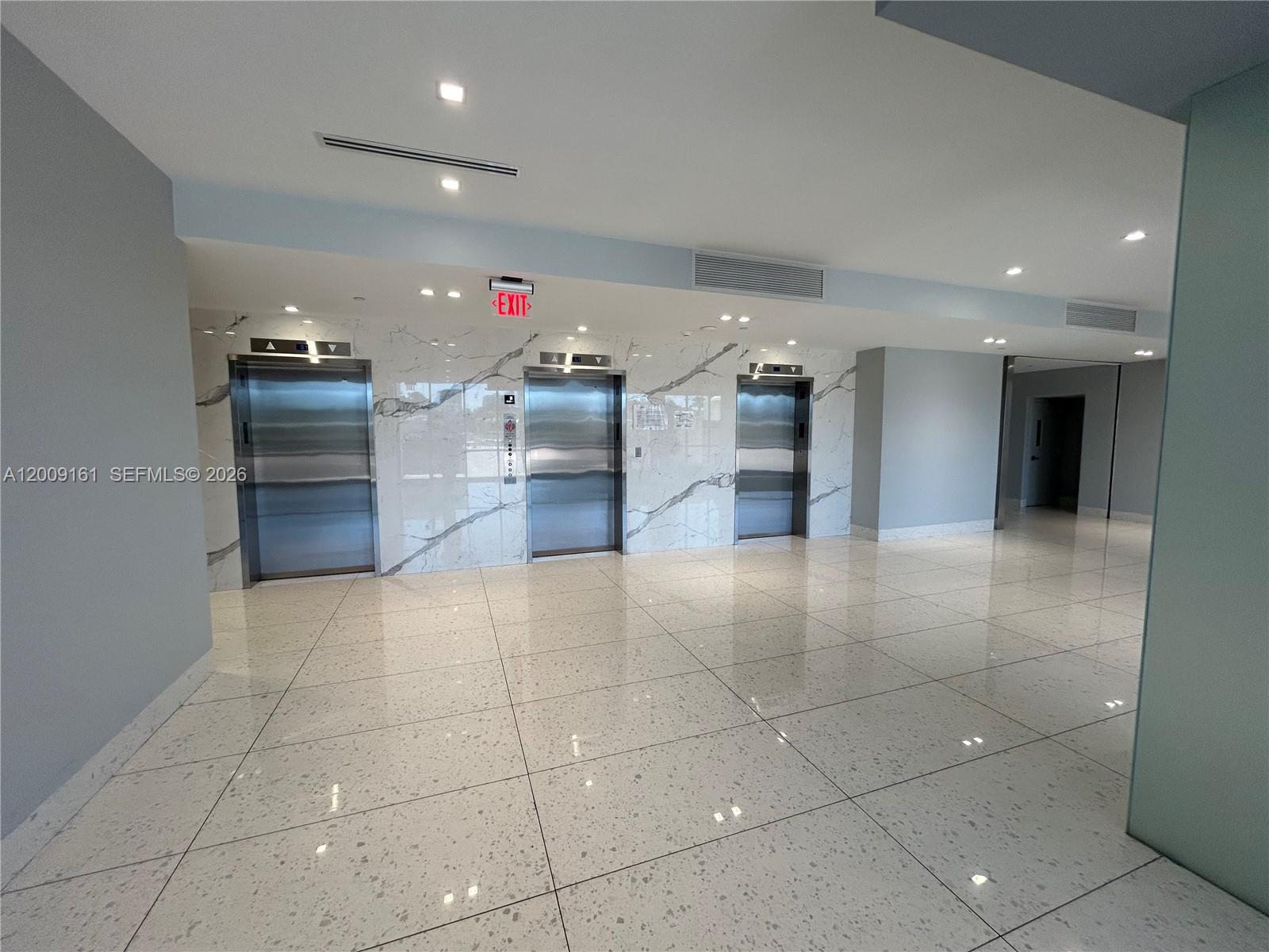 Photo of 20301 Country Club Dr  #1224, Aventura, Florida, 33180 - 