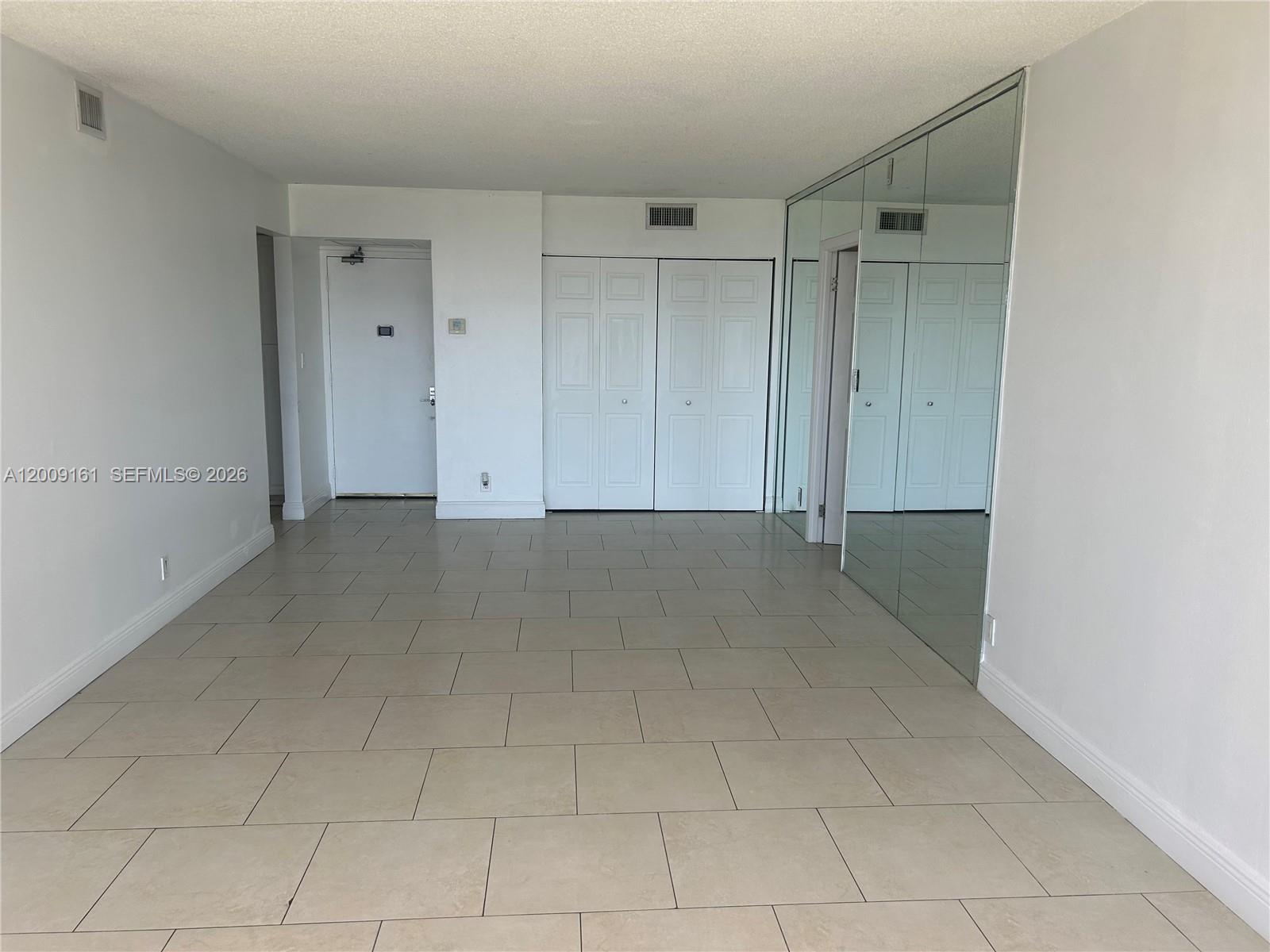 Photo of 20301 Country Club Dr  #1224, Aventura, Florida, 33180 - 