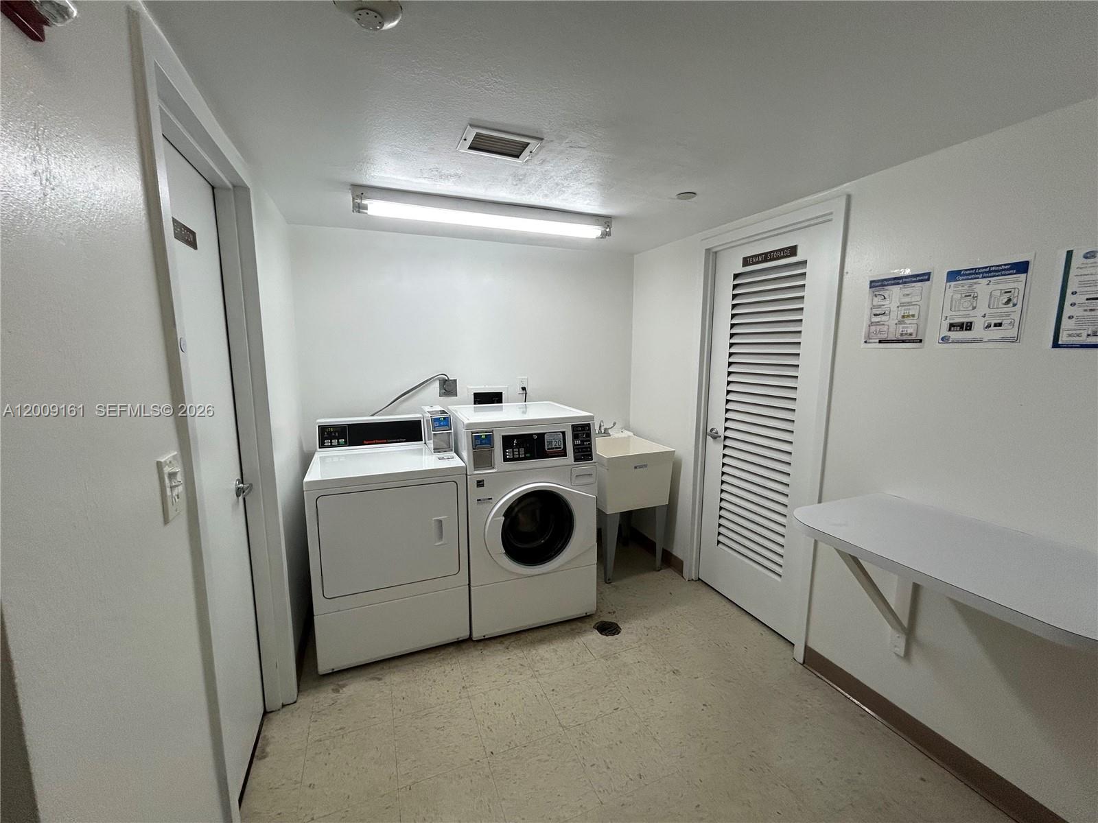 Photo of 20301 Country Club Dr  #1224, Aventura, Florida, 33180 - 