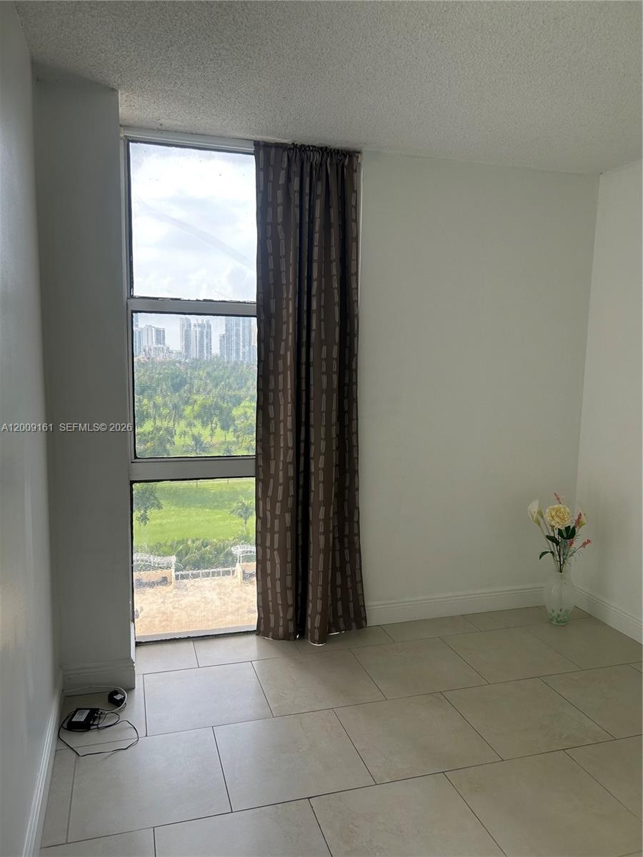 Photo of 20301 Country Club Dr  #1224, Aventura, Florida, 33180 - 