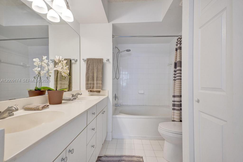 Photo of 17100 Bay Rd  #1511, Sunny Isles Beach, Florida, 33160 - 