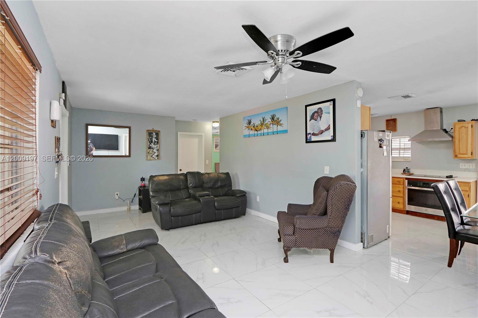 1762 3 / 2 1356 sq. ft. $ 2026-04-28 0 Photo