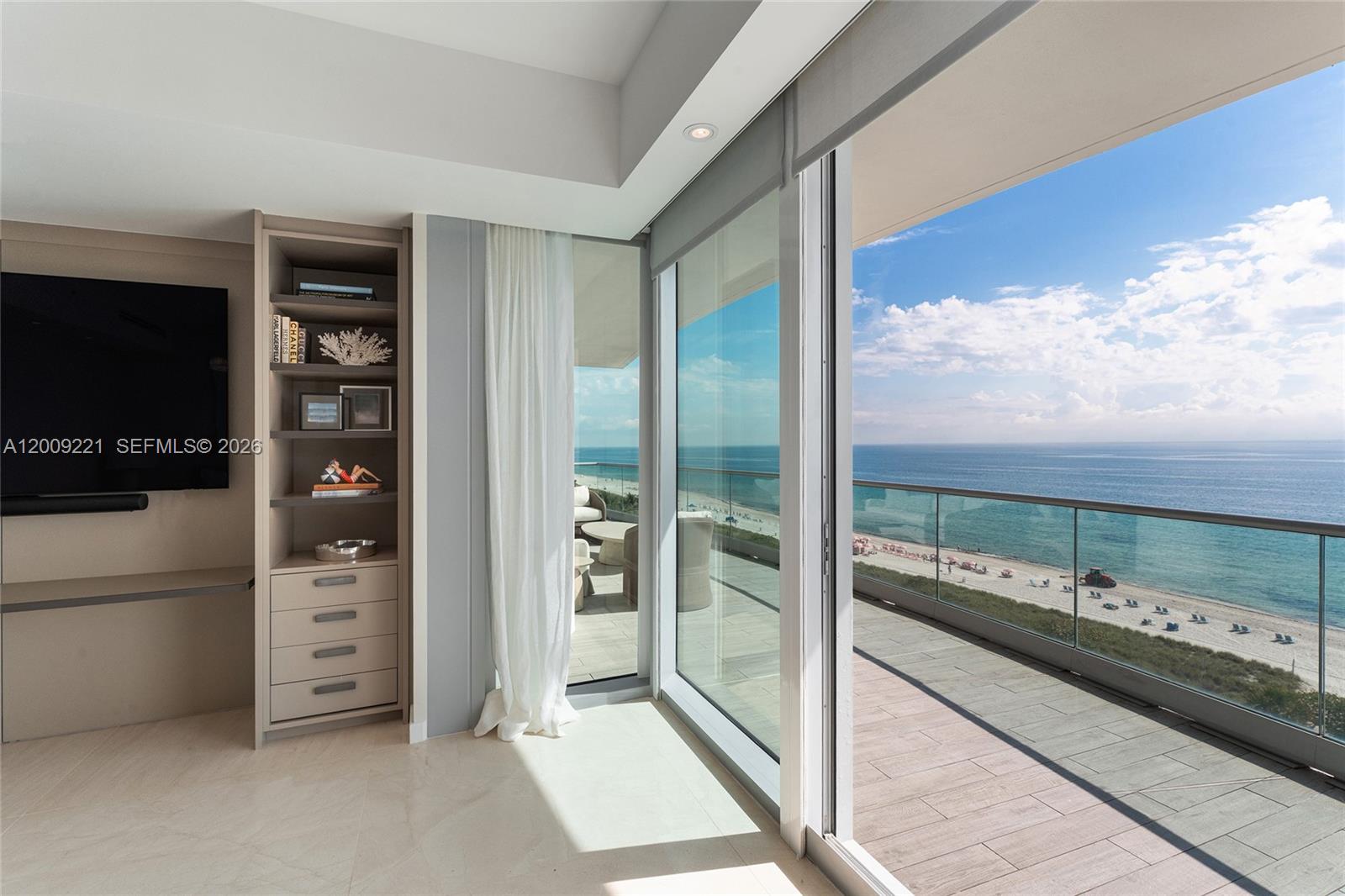 See details 801 3 / 6 4487 sq. ft. $ 2026-04-28 0 Photo